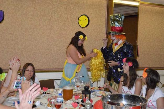 Ideas para organizar una despedida de soltera en casa originalidad ante todo