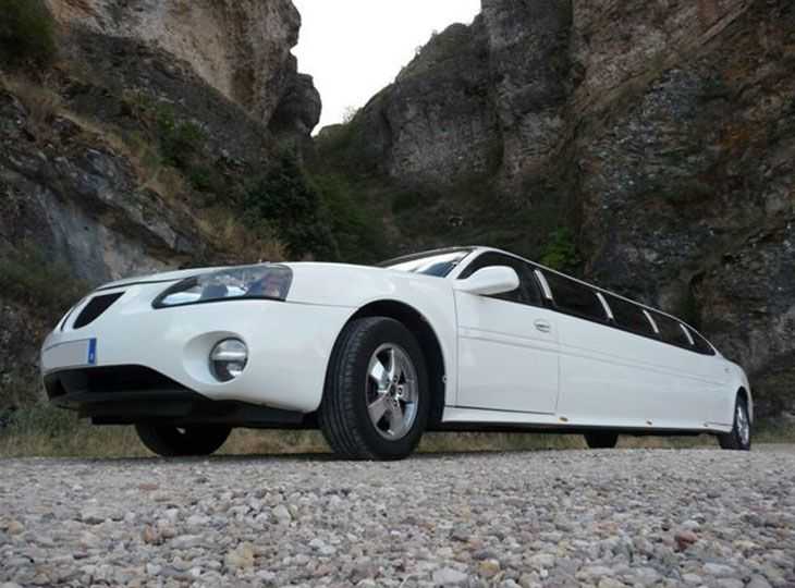 alquiler limusina pontiac en madrid